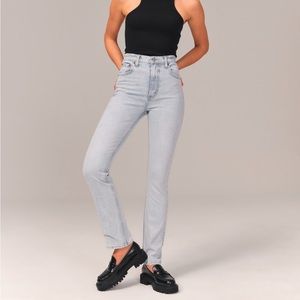 Abercombie Ultra High Rise 90s Slim Straight Jean